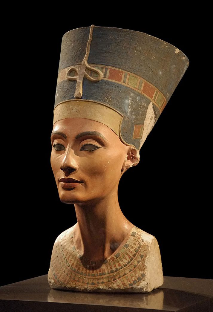 Drottningin Nefertiti var uppi á 14. öld fyrir Krists burð.