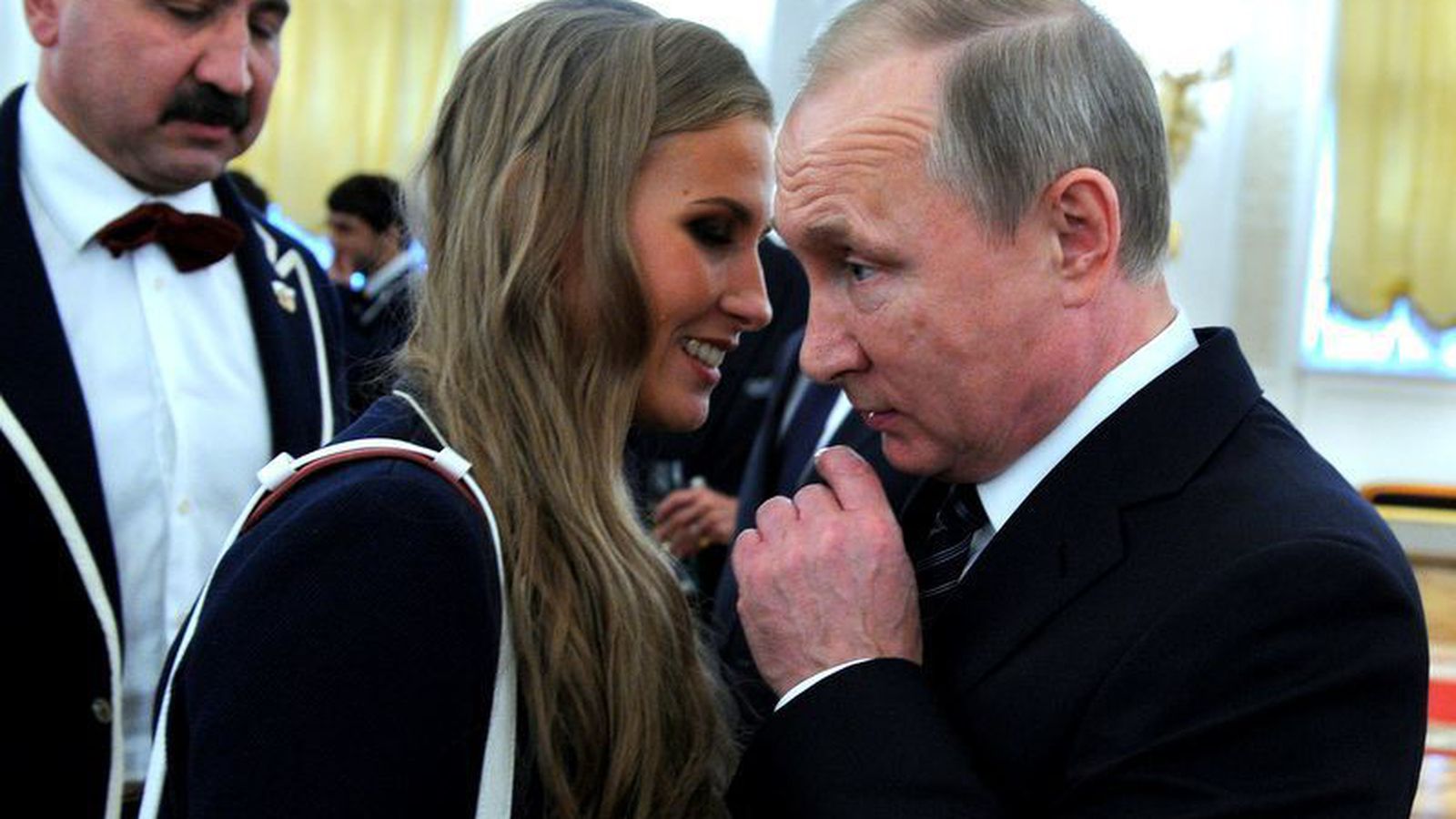 Путин с женщиной фото