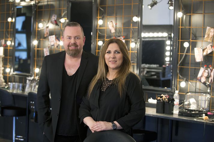 Ásgeir Hjartarson og Bergþóra Þórsdóttir opna búð með Make Up For Ever förðunarvörunum innan Mask – Makeup & Airbrush Academy förðunarskólans. 
