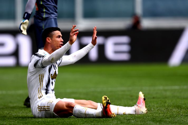Cristiano Ronaldo hafði allt á hornum sér gegn Genoa.