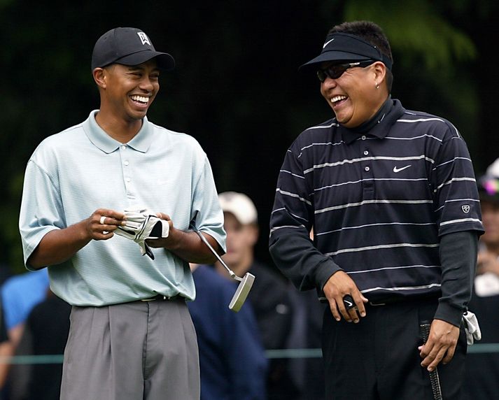 Notah Begay og Tiger Woods árið 2002.