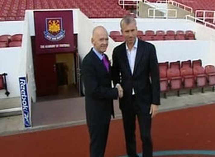 Eggert Magnússon  og Alan Pardew knattspyrnustjóri West Ham.