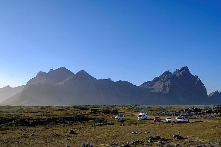 Kastárfjall er austur af Höfn í Hornafirði.