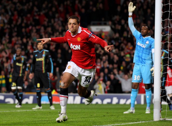 Javier Hernandez var í sviðsljósinu í gær þegar hann skoraði bæði mörk Manchester United í 2-1 sigri liðsins gegn Marseille.