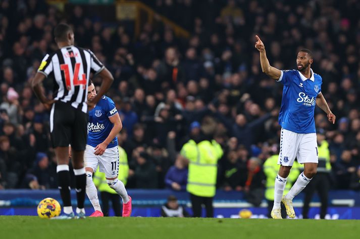 Everton vann mikilvægan sigur í kvöld.