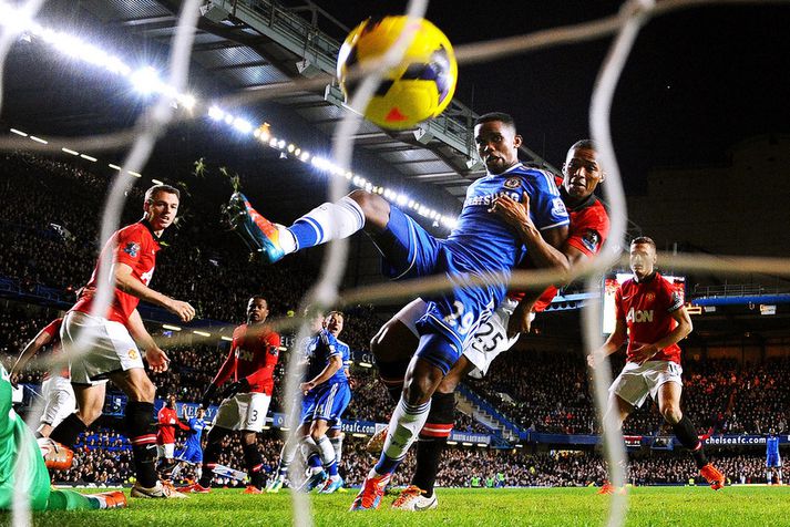 Samuel Eto'o skoraði þrennu á móti United fyrr á þessu tímabili.