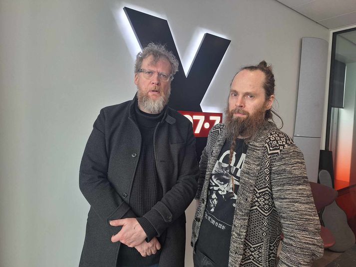 Sigurjón Kjartansson (t.v.) og Addi Tryggvason stjórna Djúpinu sem er nýr þáttur á X977. 