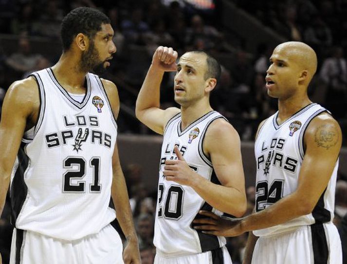 San Antonio Spurs mætir Utah eða Denver í fyrstu umferð úrslitakeppninnar.