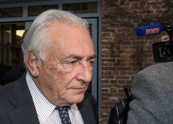 Strauss-Kahn hefur alla tíð neitað því að hafa verið kunnugt um að konurnar sem þátt tóku í svallveislum á hóteli í Lille hafi verið vændiskonur.