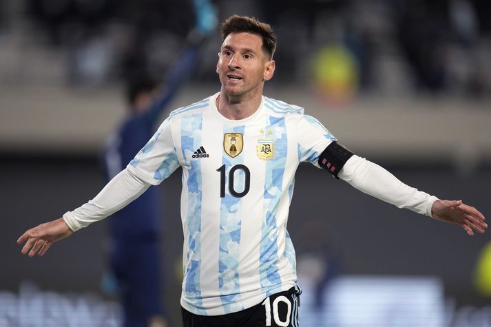 Lionel Messi í leik með Argentínu. Alls hefur hann spilað 155 landsleiki og skorað 80 mörk.