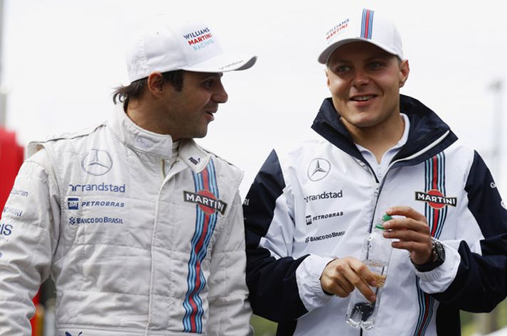 Filpe Massa og Valtteri Bottas, ökumenn Williams liðsins verða áfram ökumenn þess á næsta keppnistímabili.