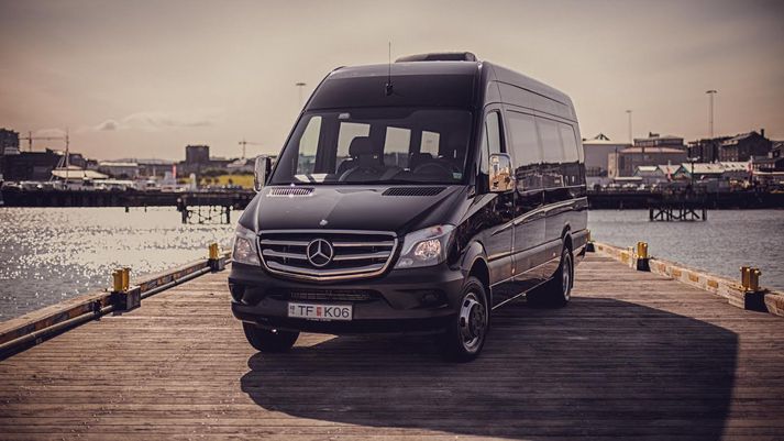 Mercedes Benz Sprinter bíll Securitas.