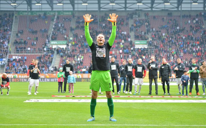 Alex Manninger kvaddi stuðningsmenn Augsburg í vor.