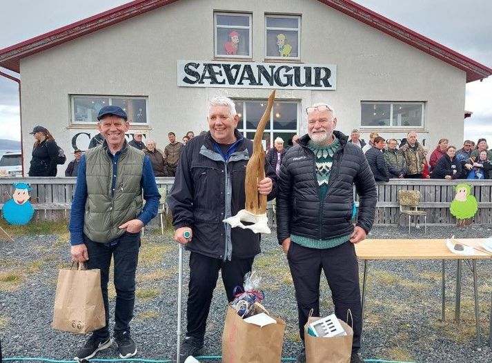 Verðlaunahafarnir á Íslandsmeistaramótinu á síðasta ári með poka fulla af verðlaunum.