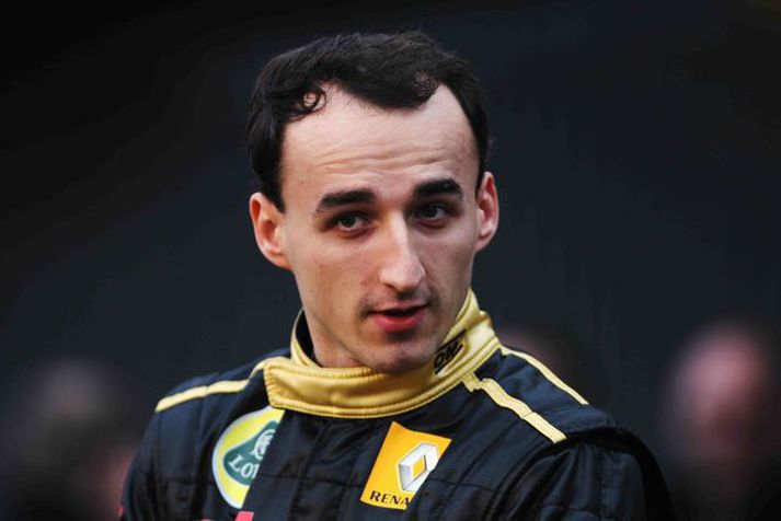 Robert Kubica á frumsýningu Lotus Renault á dögunum.