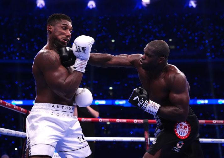 Daniel Dubois rotaði Anthony Joshua á Wembley í september og er heimsmeistari í þungavigt.