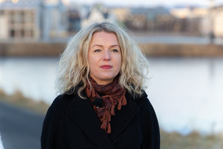 Sigríður Hagalín Björnsdóttir, rithöfundur og blaðamaður, fékk úthlutað tólf mánaða listamannalaunum fyrir næsta ár.