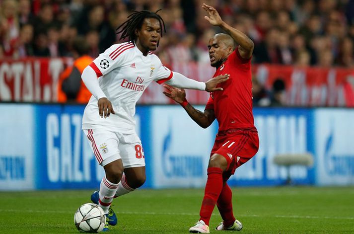 Sanches og Costa í leik Benfica og Bayern München á þarsíðasta tímabili.