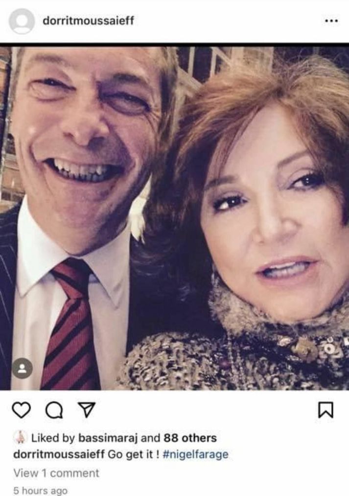 Dorrit birti mynd af sér með Nigel Farage fyrr í dag