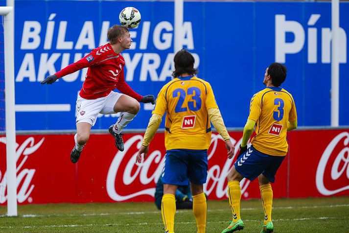 Patrick Pedersen hefur farið á kostum í framlínu Vals í Pepsi-deildinni.
