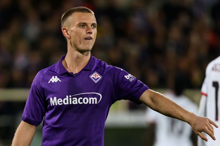 Albert Guðmundsson lék í kvöld sinn fyrsta leik fyrir Fiorentina síðan 20. október.