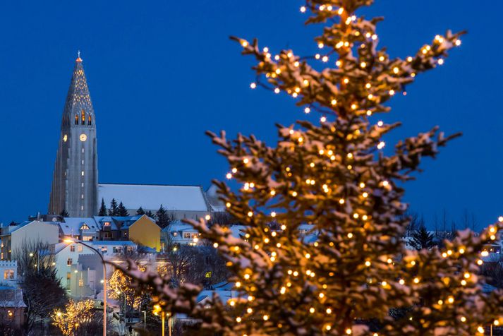 Það er kalt en hvítt á landinu þessi jólin.