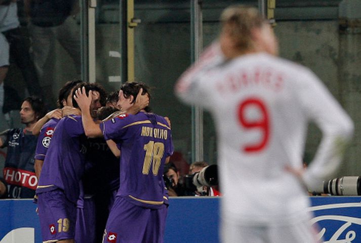 Óvæntustu úrslit kvöldsins komu þegar Fiorentina vann 2-0 sigur gegn Liverpool.