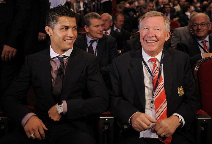 Cristiano Ronaldo og Sir Alex Ferguson saman þegar Ronaldo var enn ungur og áður en hann fór frá Manchester United til Real Madrid.