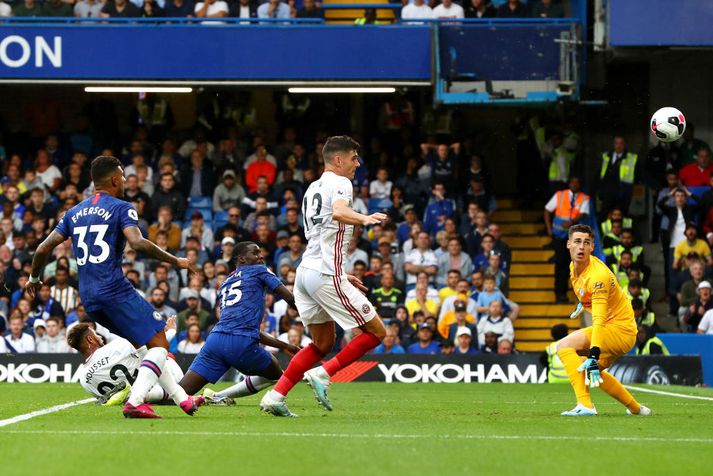 Fyrsta mark Zouma í búningi Chelsea síðan 2016 var í eigið net