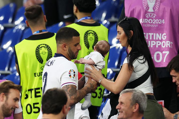 Kyle Walker og Annie Kilner eiga saman þrjú börn.