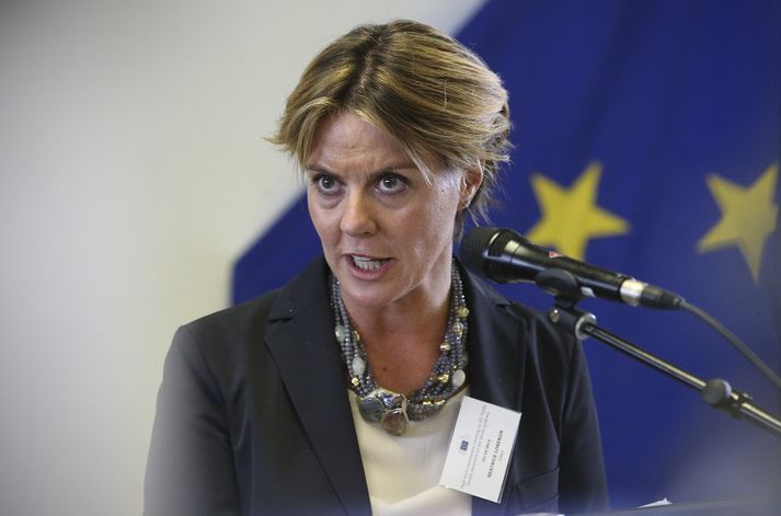 Beatrice Lorenzin, heilbrigðisráðherra Ítalíu, fór fram á að rannsókn færi fram á andláti kvennanna fimm, sem létust á innan við viku í lok síðasta árs og byrjun þessa árs.