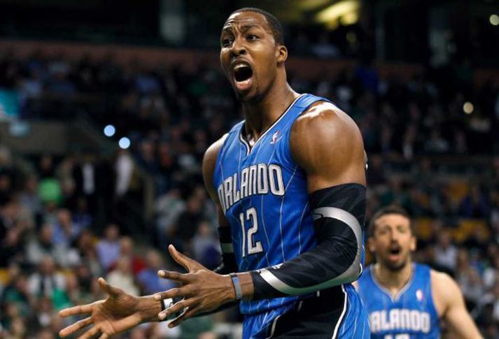 Dwight Howard og félagar hans í Orlando skoruðu aðeins 56 stig gegn Boston.