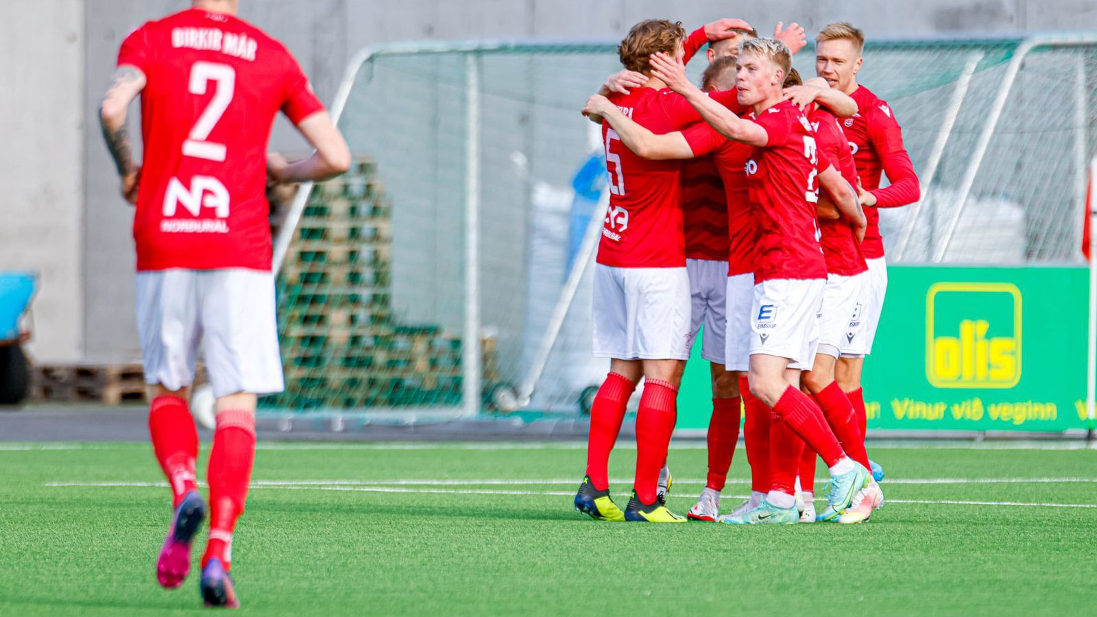 Umfjöllun Og Viðtöl Valur Íbv 2 1 Verðskuldaður Sigur Valsmanna Vísir 