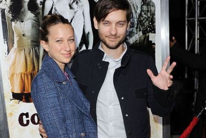 Ekkert leður Leikarinn Tobey Maguire borðar ekki kjöt og situr ekki í leðursætum. Hér er hann með eiginkonu sinni, Jennifer Meyer-Maguire.
Nordicphotos/Getty