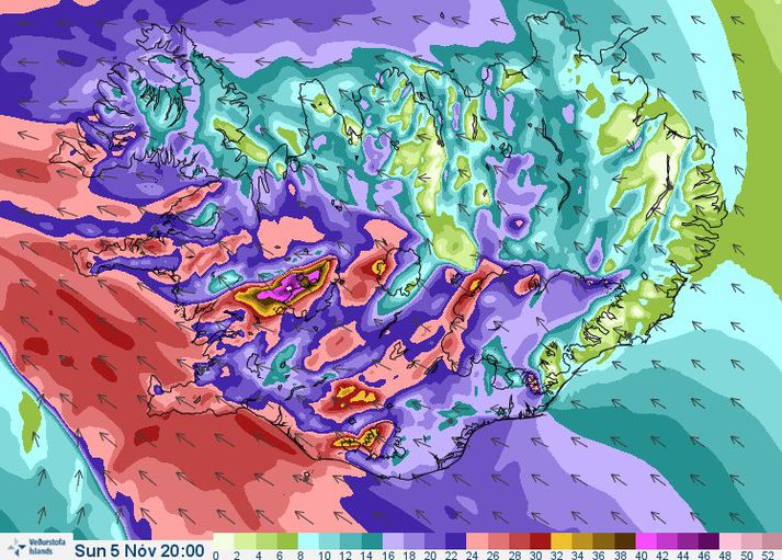 Óvenju hvasst verður á morgun og er búist við að hviður geti farið upp í 28 metra á sekúndu.