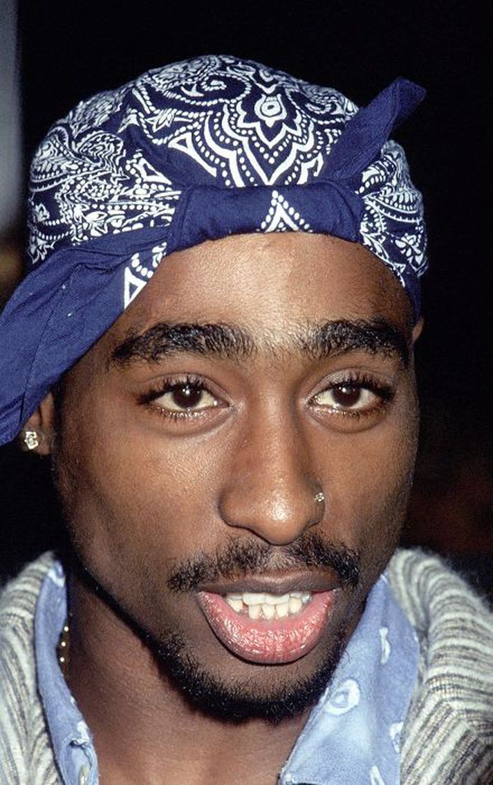 Tupac Shakur var skotinn til bana fyrir tæpum tuttugu árum.