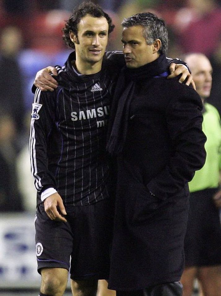 Jose Mourinho og Ricardo Carvalho þegar þeir voru saman hjá Chelsea.