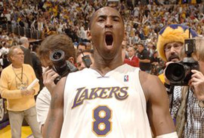 Kobe Bryant gæti átt eftir að leika lausum hala hjá Lakers í fjarveru Raja Bell í kvöld