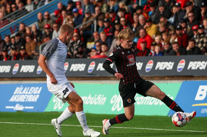 Ari Sigurpálsson og félagar í Víkingi þurfa sigur gegn Flora í Eistlandi í dag.