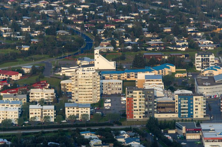 Loftmynd af Garðabæ þar sem nú er rafmagnslaust.