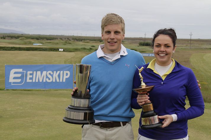 Haraldur Franklín Magnús úr GR og Valdís Þóra Jónsdóttir fögnuðu Íslandsmeistaratitlunum í karla og kvennaflokki á 70. afmælisári Golfsambands Íslands á Strandarvelli á Hellu.