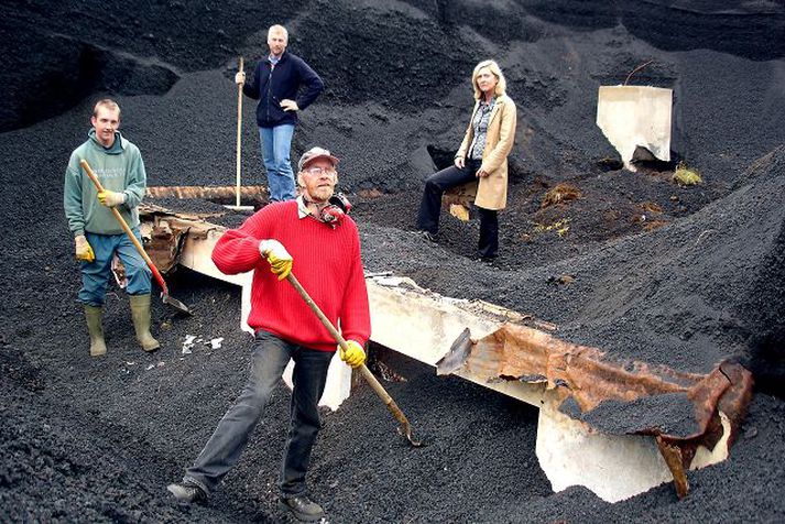 Uppgröftur Hópurinn kom í gær niður á þriðja húsið í verkefninu Pompei norðursins.