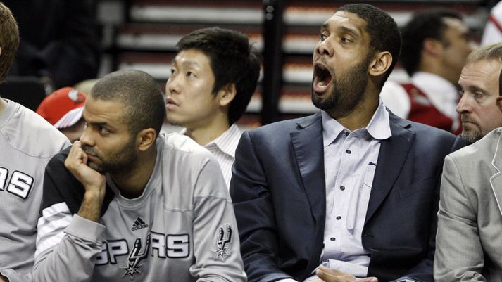 Tim Duncan og Tony Parker voru hvíldir í nótt.