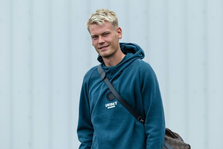 Orri Steinn Óskarsson mættur til Skotlands þar sem FCK mætir Kilmarnock í umspili um sæti í Sambandsdeild Evrópu, á 20 ára afmælisdegi Orra á morgun, fimmtudag.