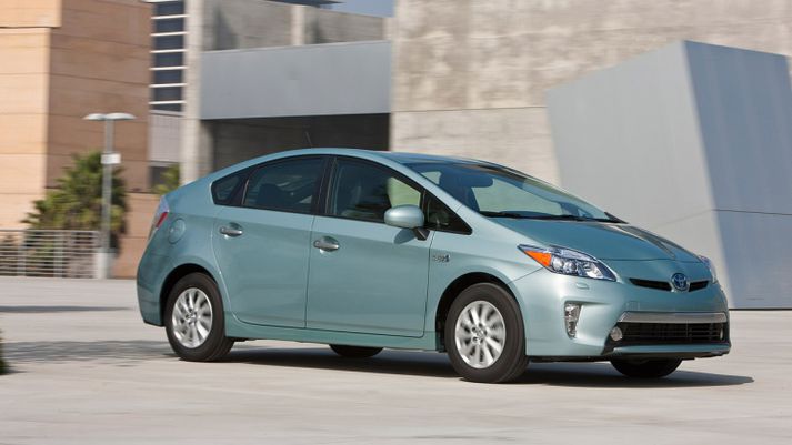 Toyota Prius PHEV