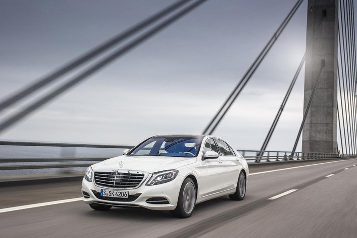 Mercedes Benz S-Class Plug-in-Hybrid má berja augum um helgina í Fífunni.