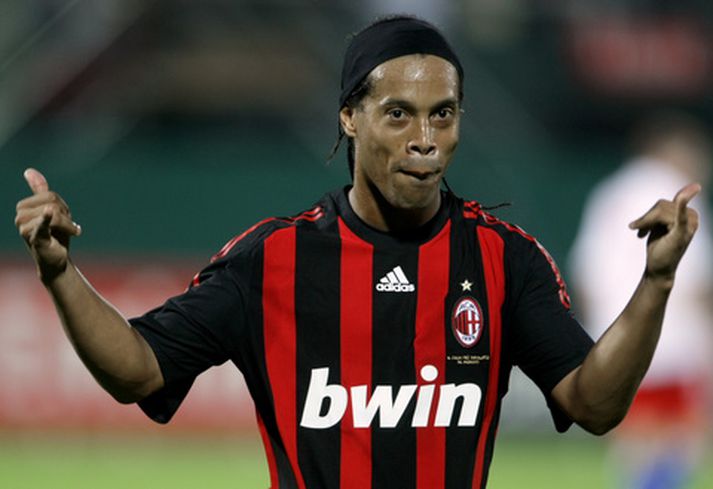 Ronaldinho komst ekki í 23 manna hóp Brasilíu.