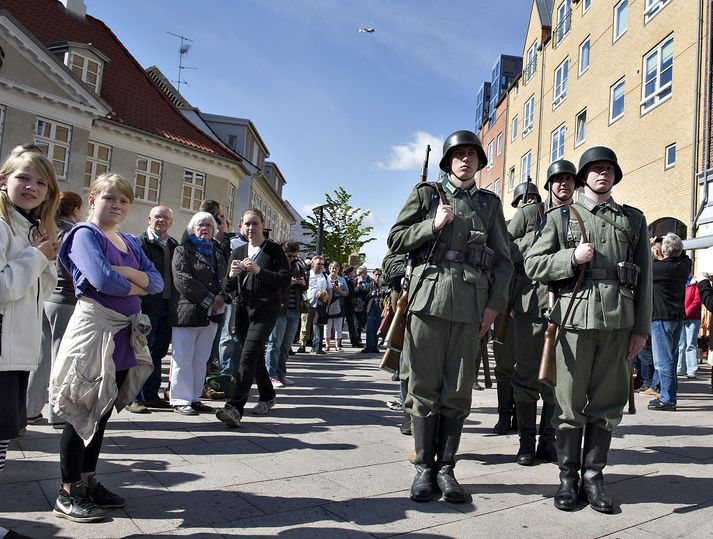 Danir minntust hernámsins í Frederikshavn 2011.