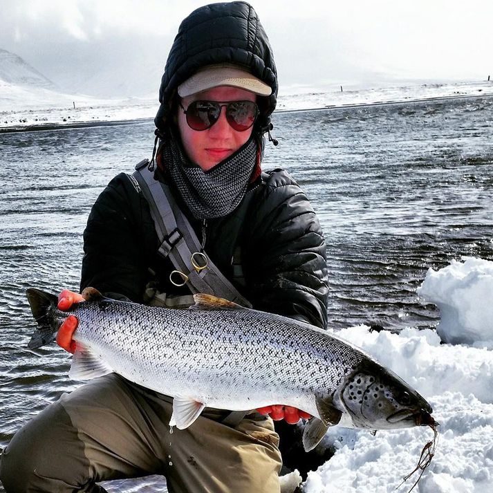 Þorsteinn Stefánsson með flottann sjóbirting úr Húseyjakvísl