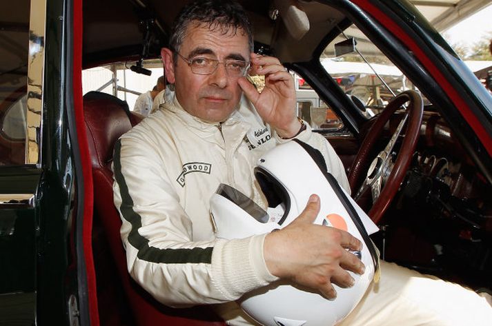 Ökuþórinn Rowan Atkinson.